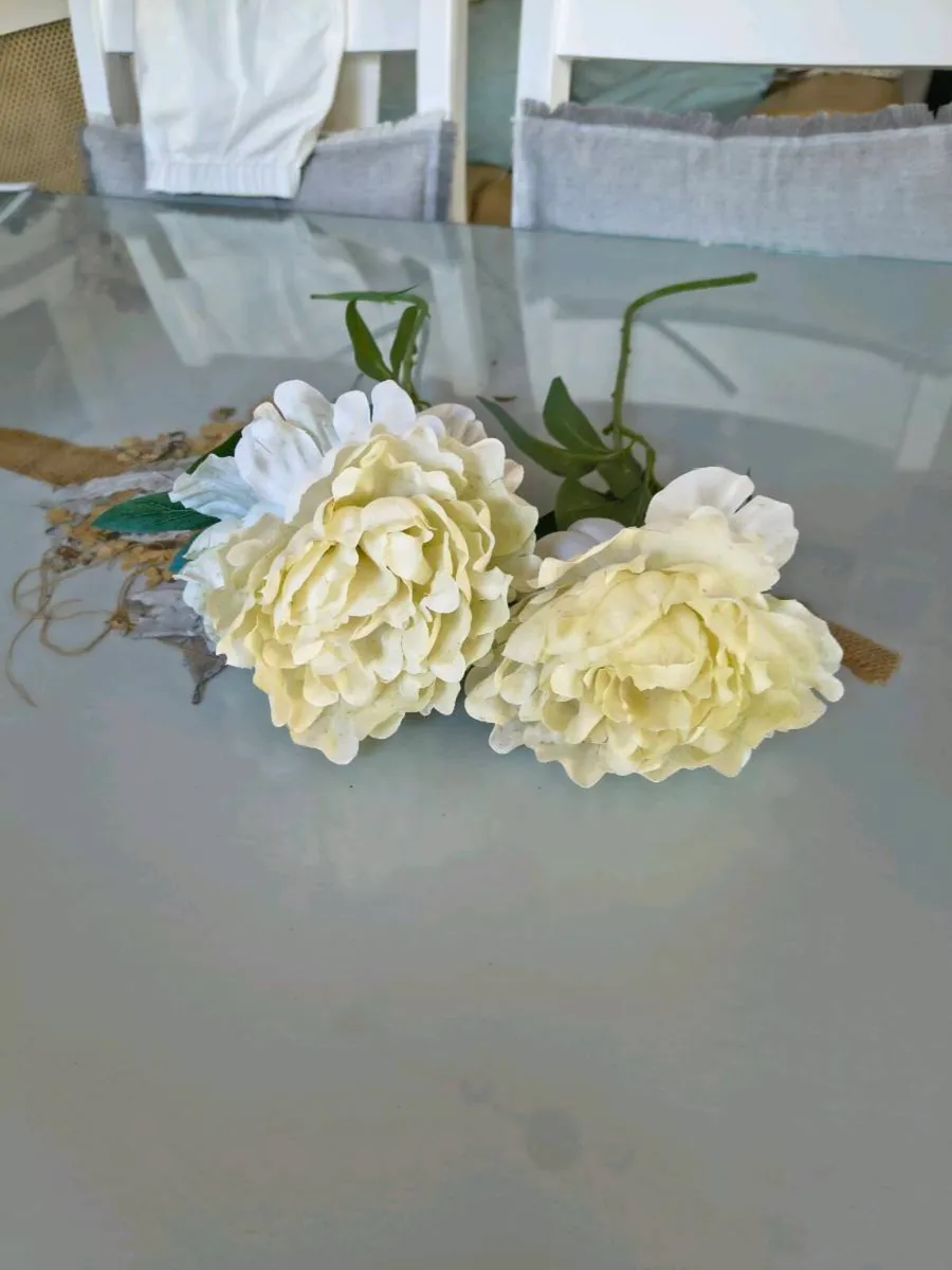 Artificial Flowers - Image 3
