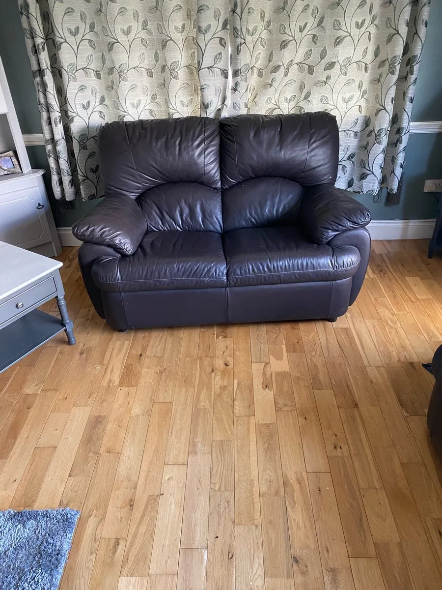 Leather sofa set - Image 3