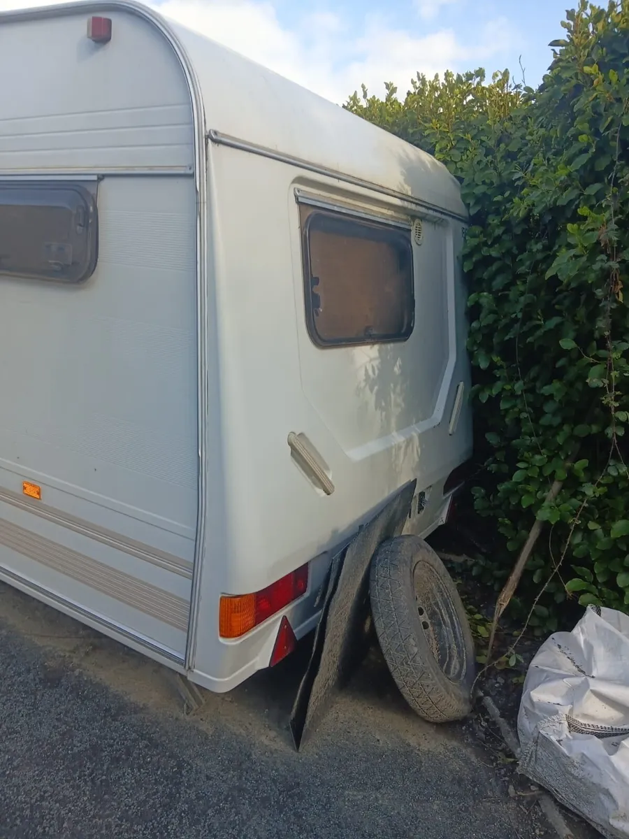 Colchester Fleetwood caravan - Image 3