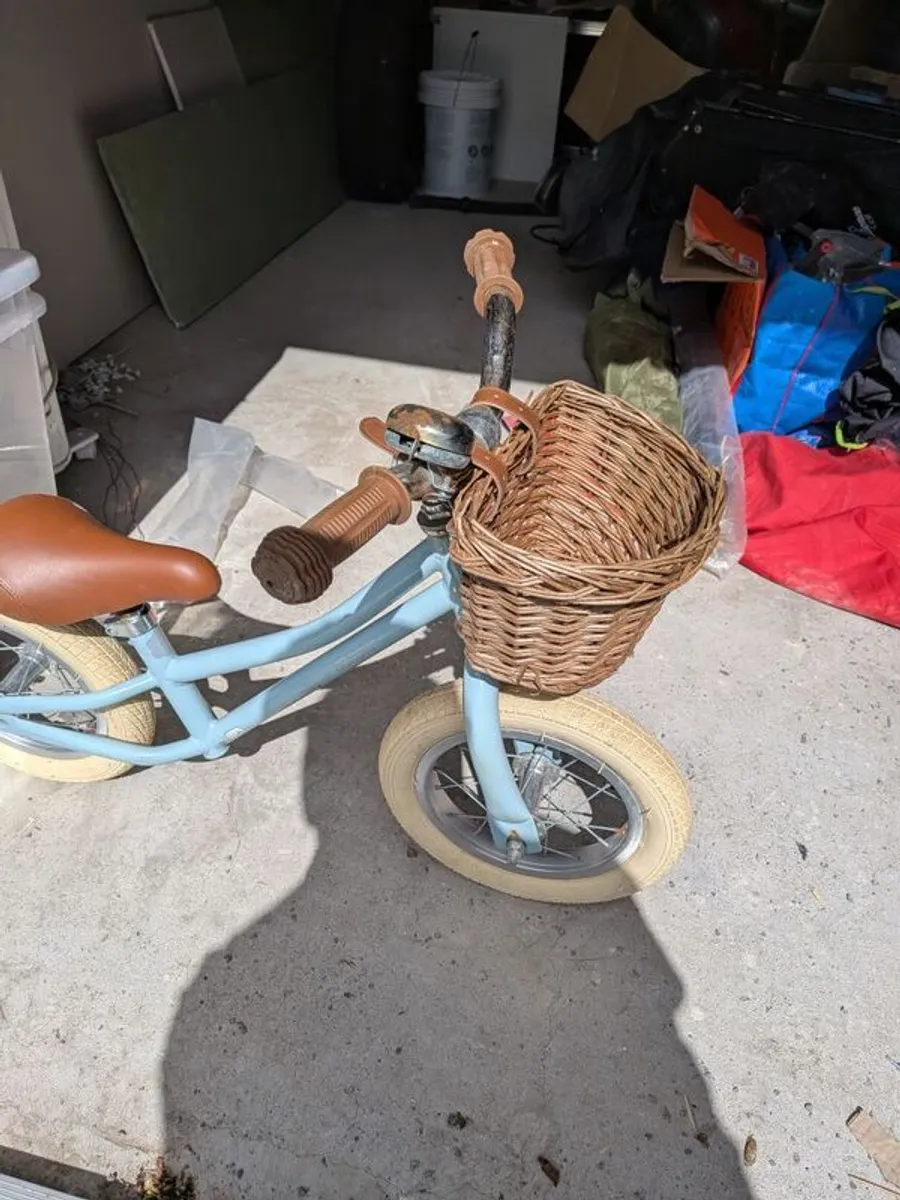 Bobbin Childs Balance Bike good condition - Image 1