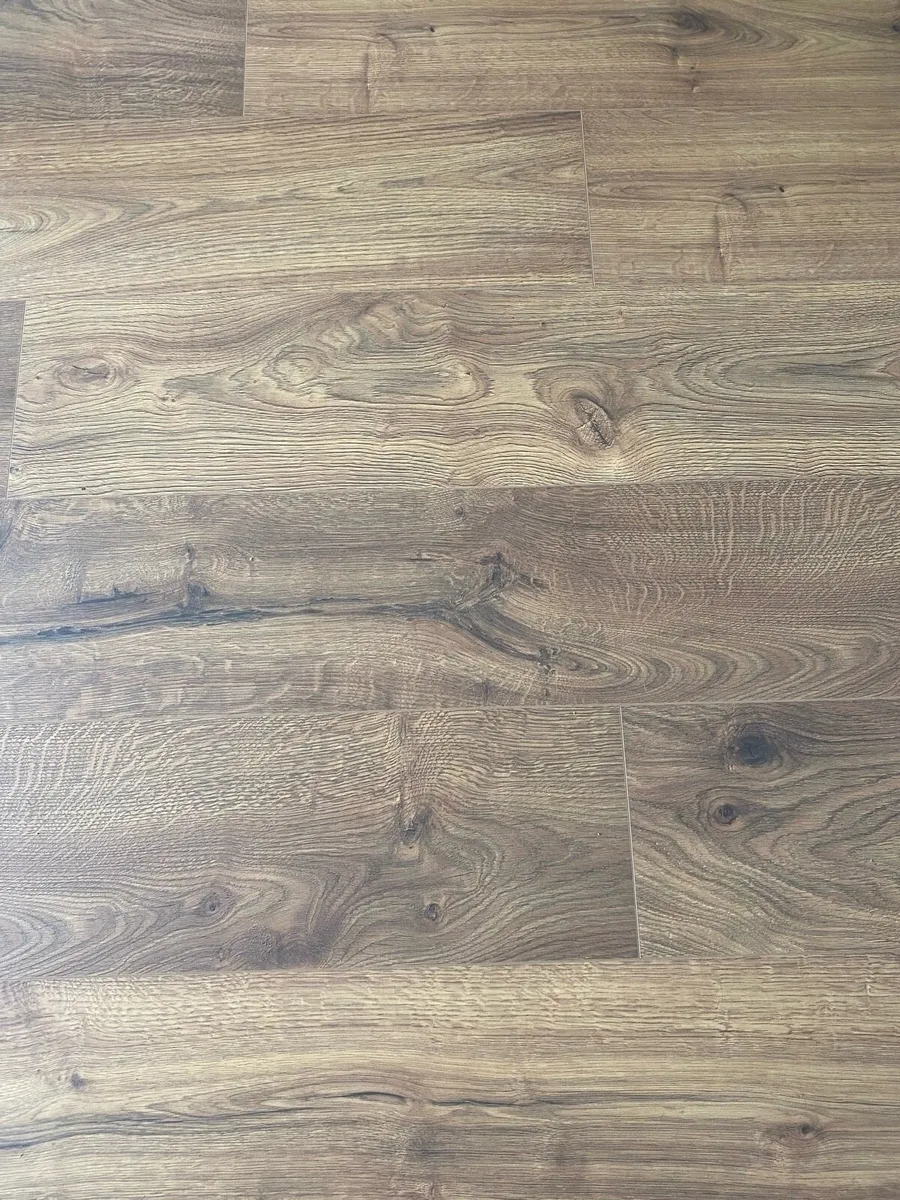 Laminate floorboards . Free . - Image 1