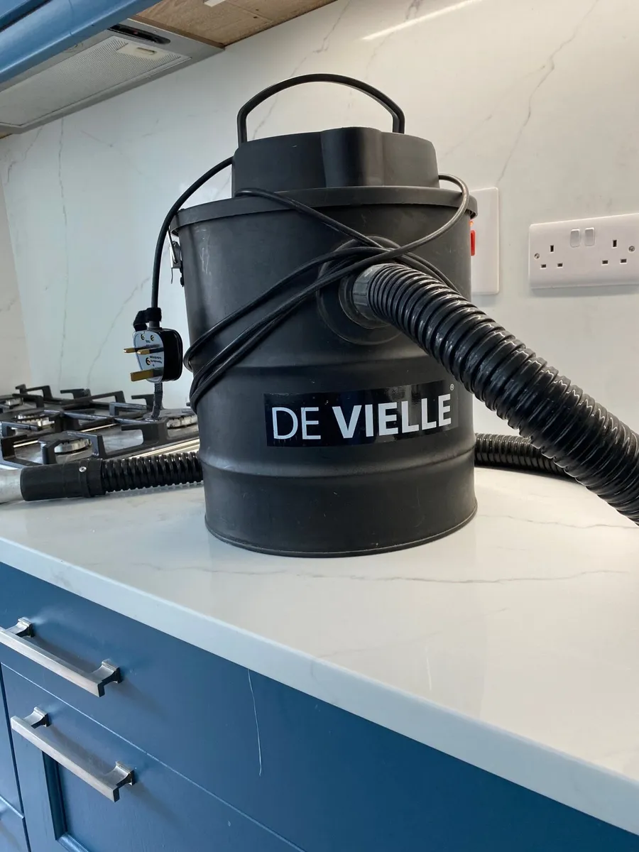 Ash Vaccum Cleaner - Image 1