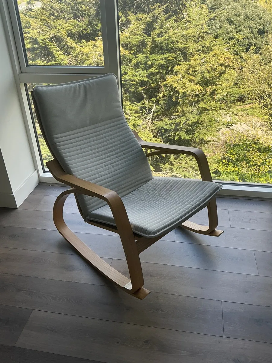 Ikea rocking chair (poäng) - Image 1