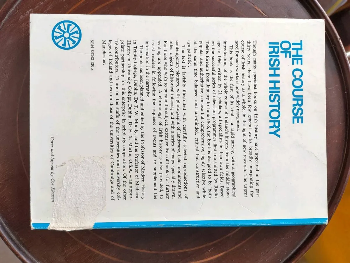 The Course of Irish History - Image 2