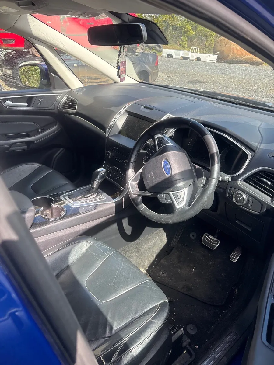 2016 ford s max for breaking - Image 4