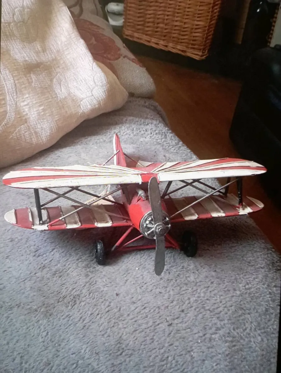 VINTAGE STYLE DECORATIVE METLE B-IPLIANE - Image 2