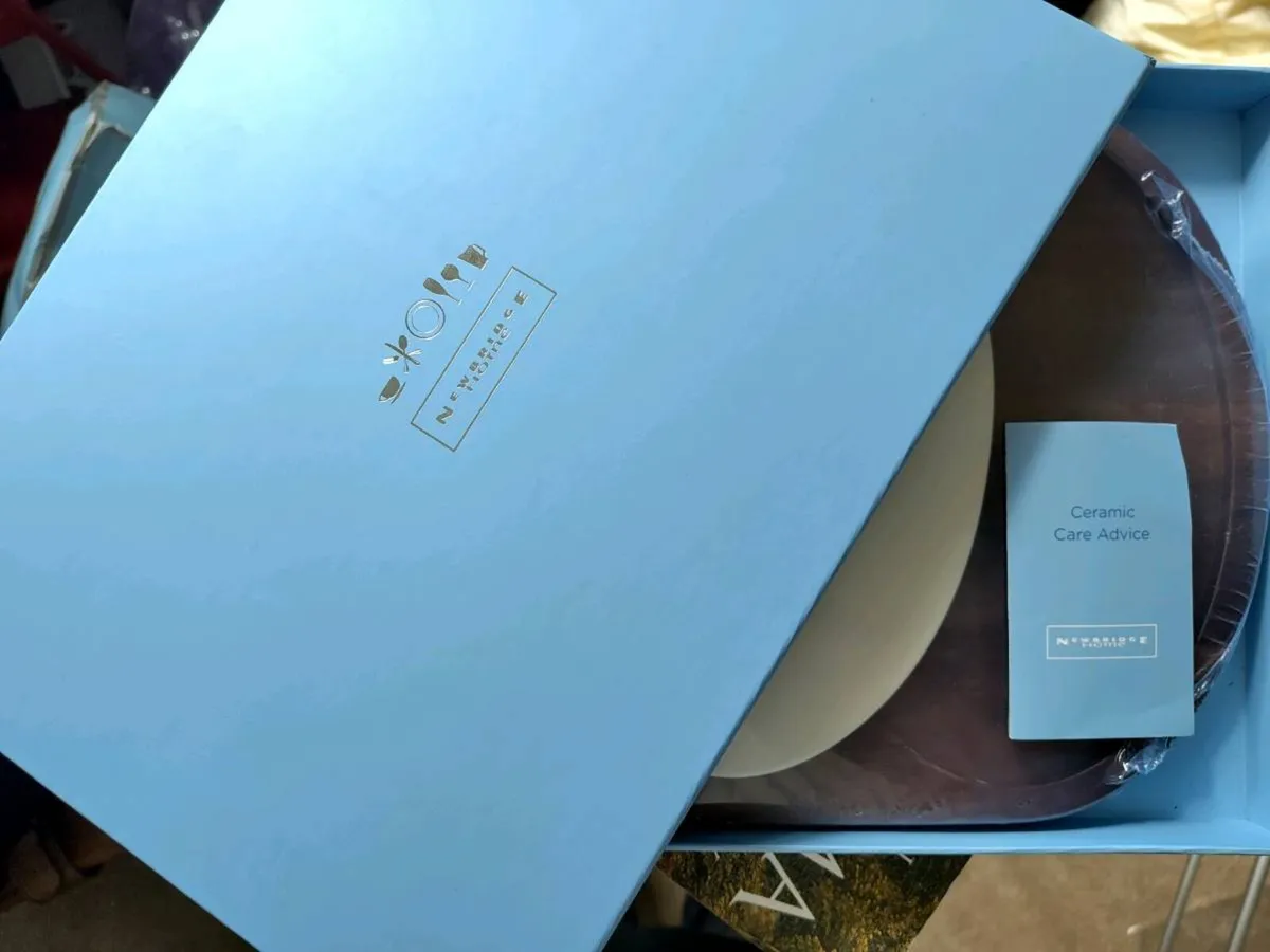 Newbridge Silver ceramic and silver cheeseboard se - Image 2