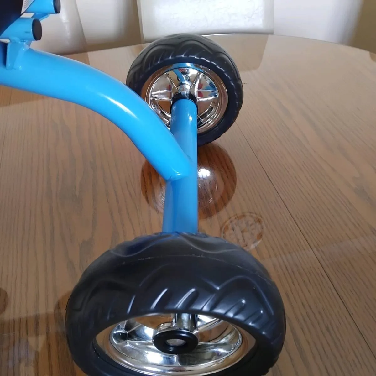 Child's bike - Image 4