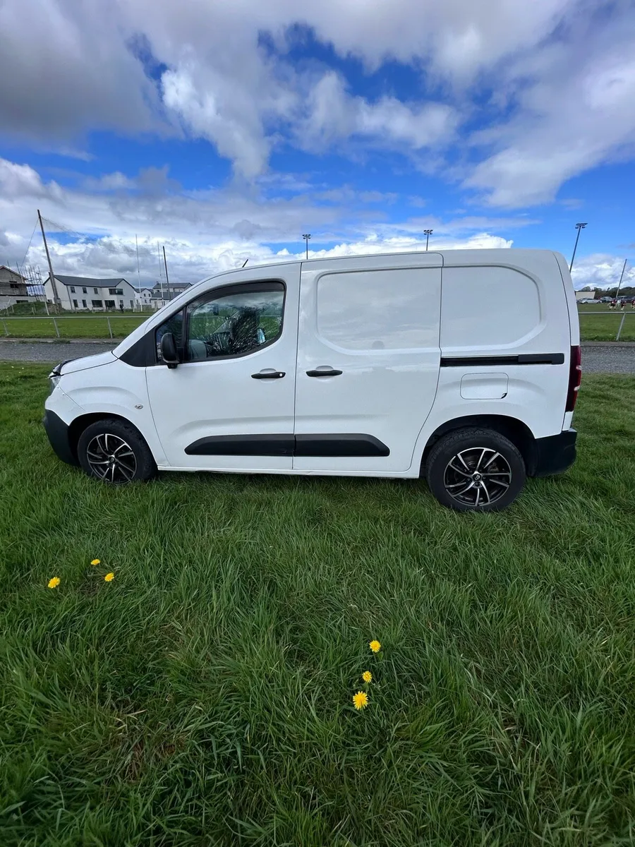 Peugeot partner 3 seats - Image 4