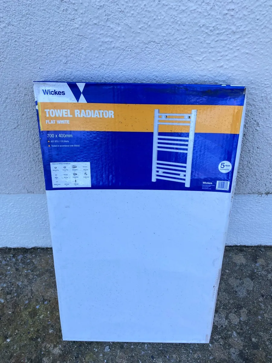 Towel radiator - Image 1