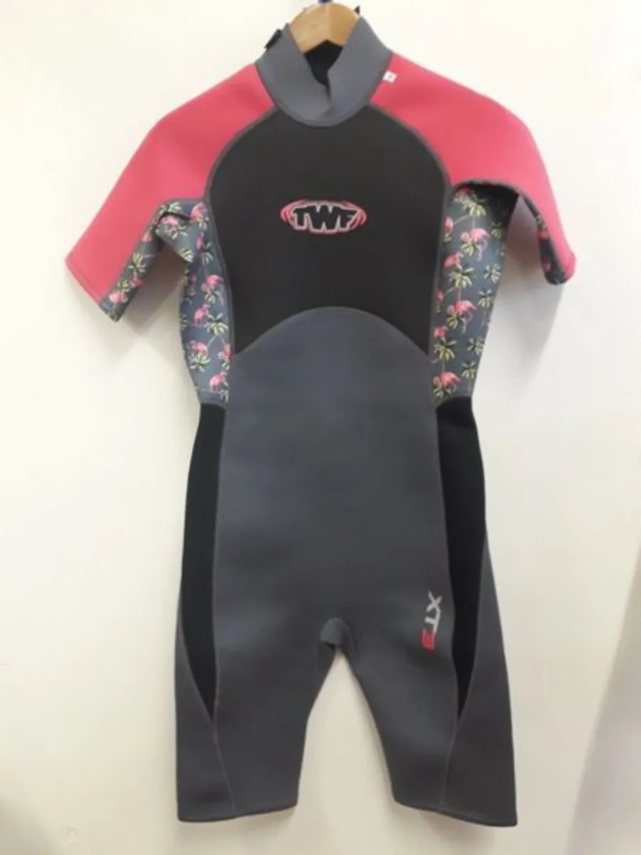 SALE: New Ladies 3mm Shortie wetsuits - Image 1