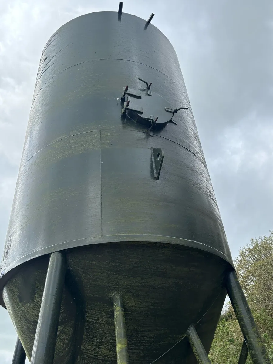 Cement silo - Image 2