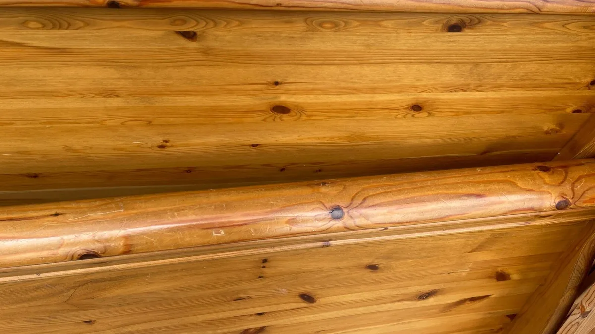 King size bed - Image 3