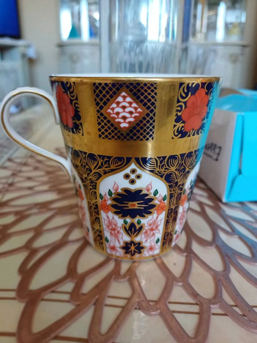 Old Crown Derby Mug - Image 2