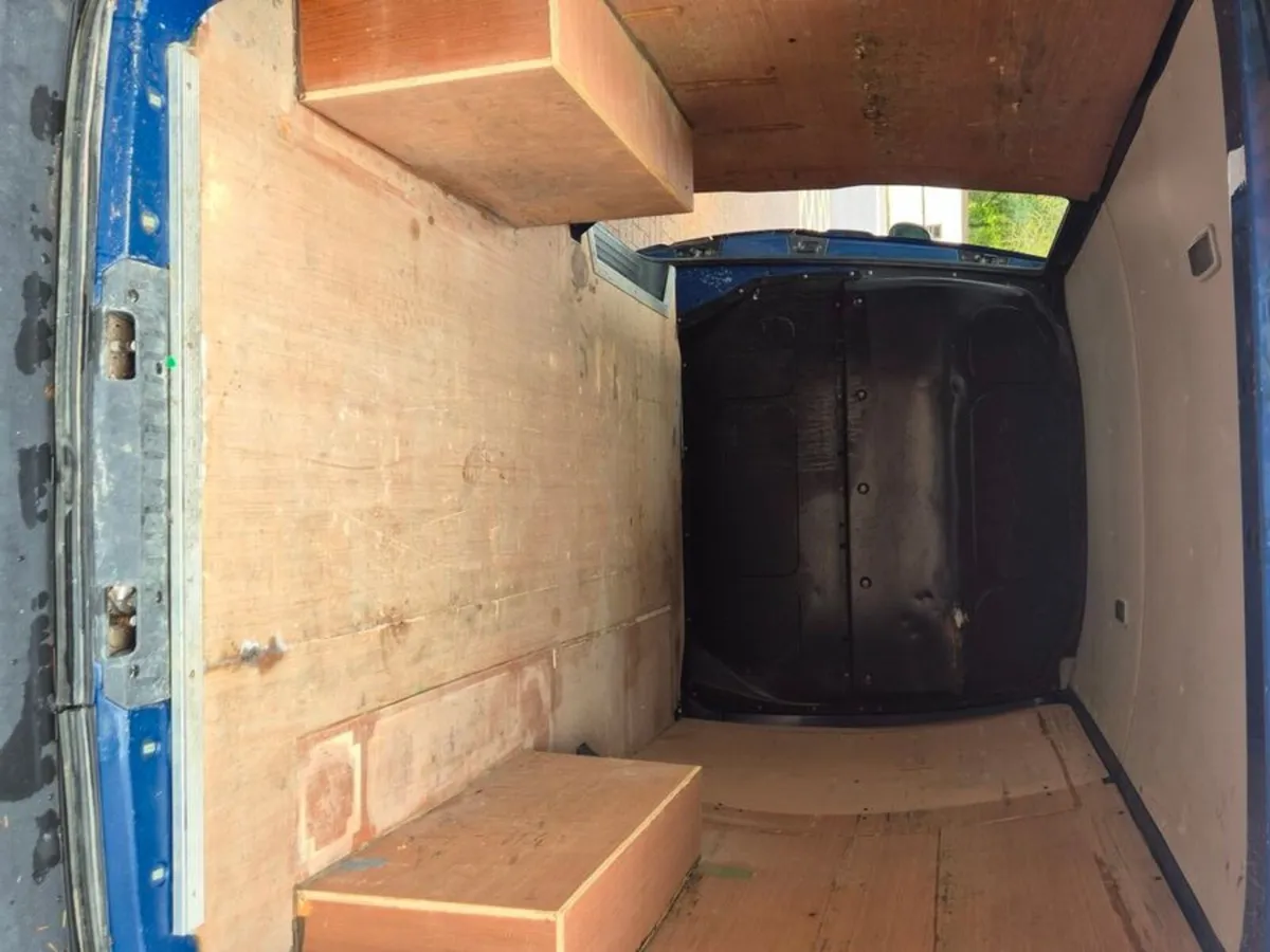 Volkswagen Transporter 2. TDi 150Bhp LWB, 1 Owner, - Image 3