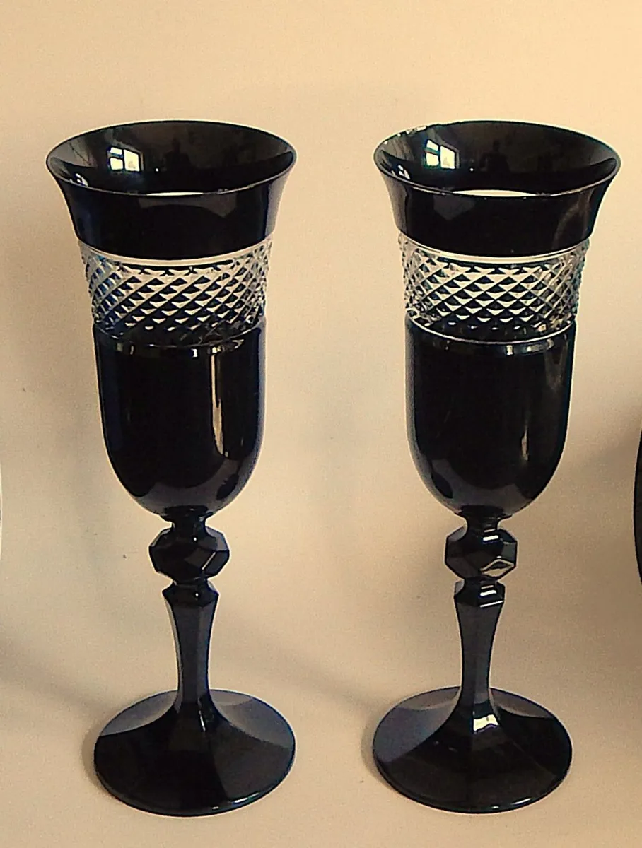 Pair of Paul Costelloe Living Toasting Flutes - Image 1