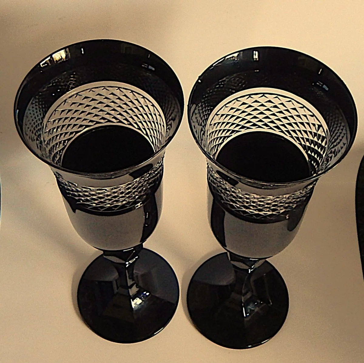 Pair of Paul Costelloe Living Toasting Flutes - Image 2