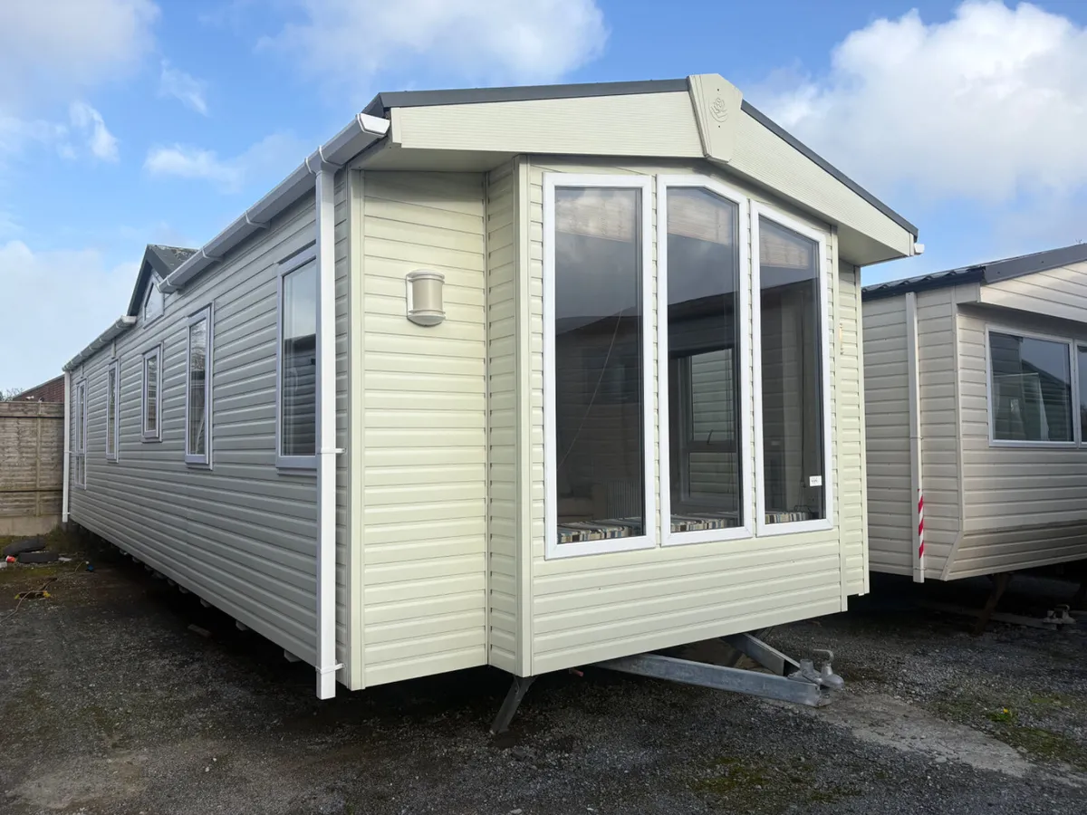 Pemperton St Moritz, luxury residential spec - Image 2