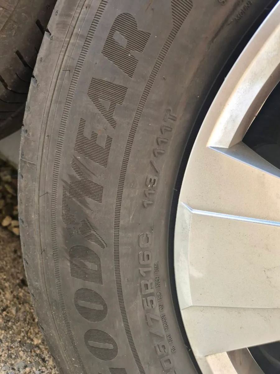 Wheels, tyres,  from 2025 nissan interstar - Image 1