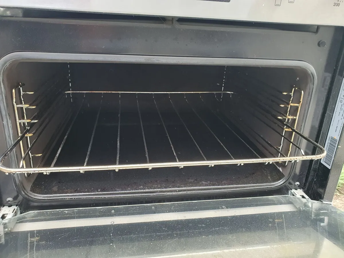 Zanussi double oven - Image 2