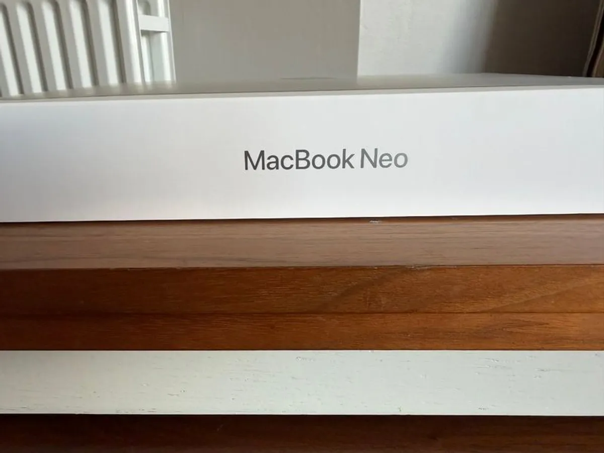 MacBook Neo 13-inch - Image 2