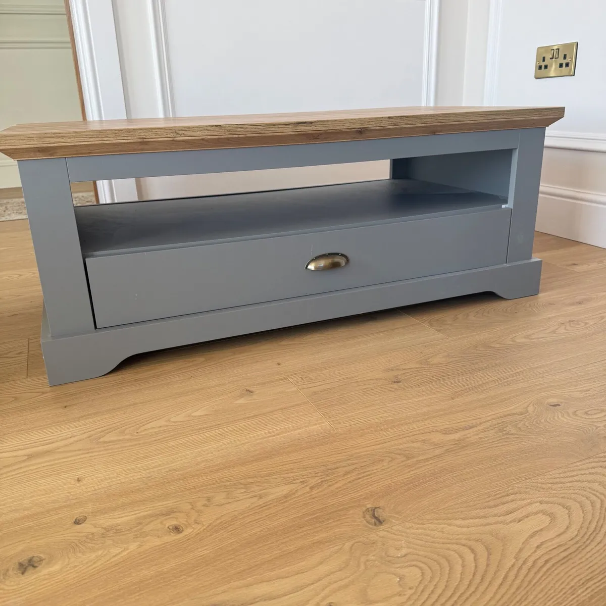 Drawer T.V. Cabinet - Image 3