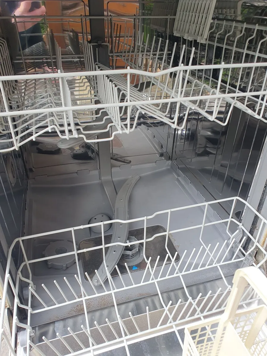 Bosch Dishwasher - Image 2