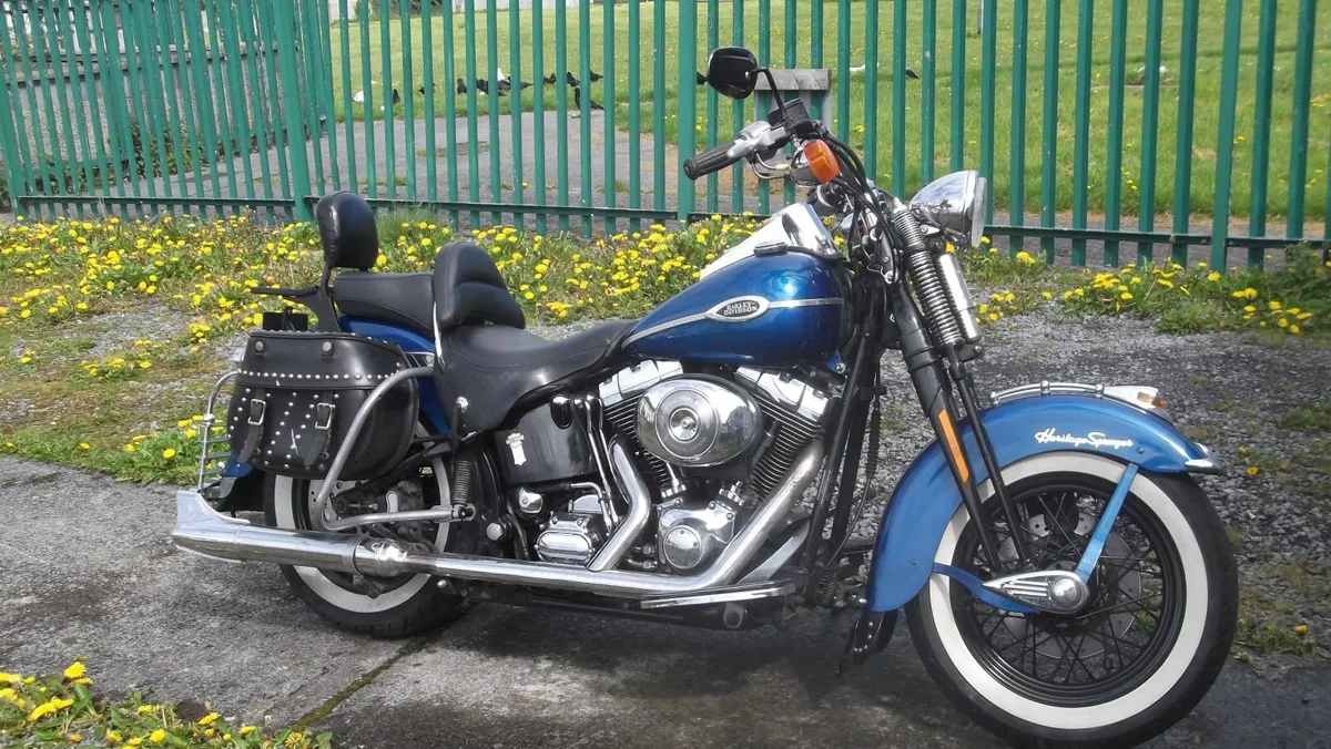 HARLEY DAVIDSON  FLSTS HERITAGE SPRINGER - Image 2