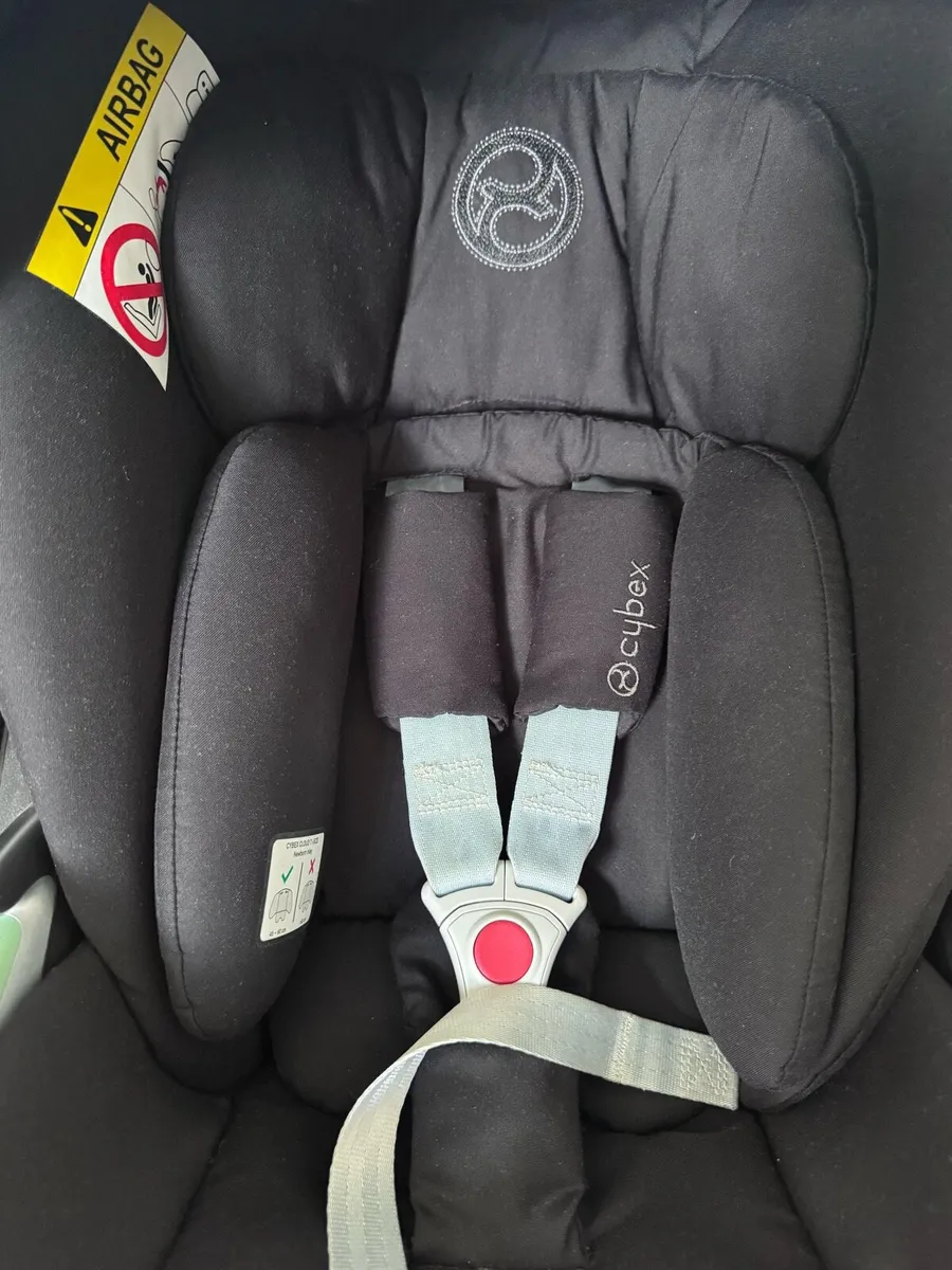 Cybex Cloud T i-size car seat - Image 3