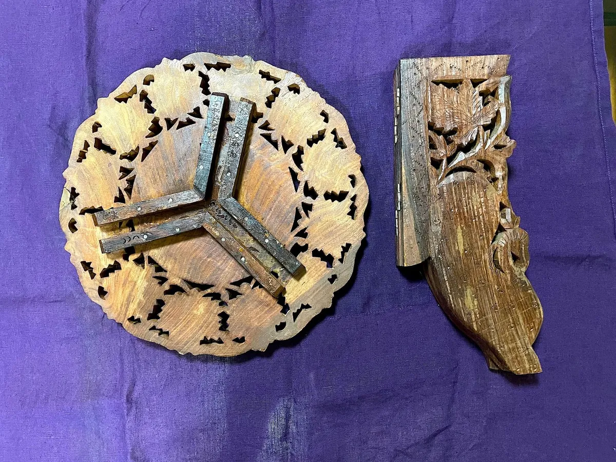 Wood carved folding stool - Image 4