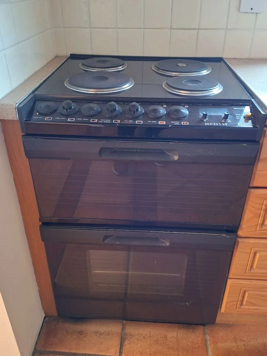 Kitchen appliances - Great Working Order - Image 1