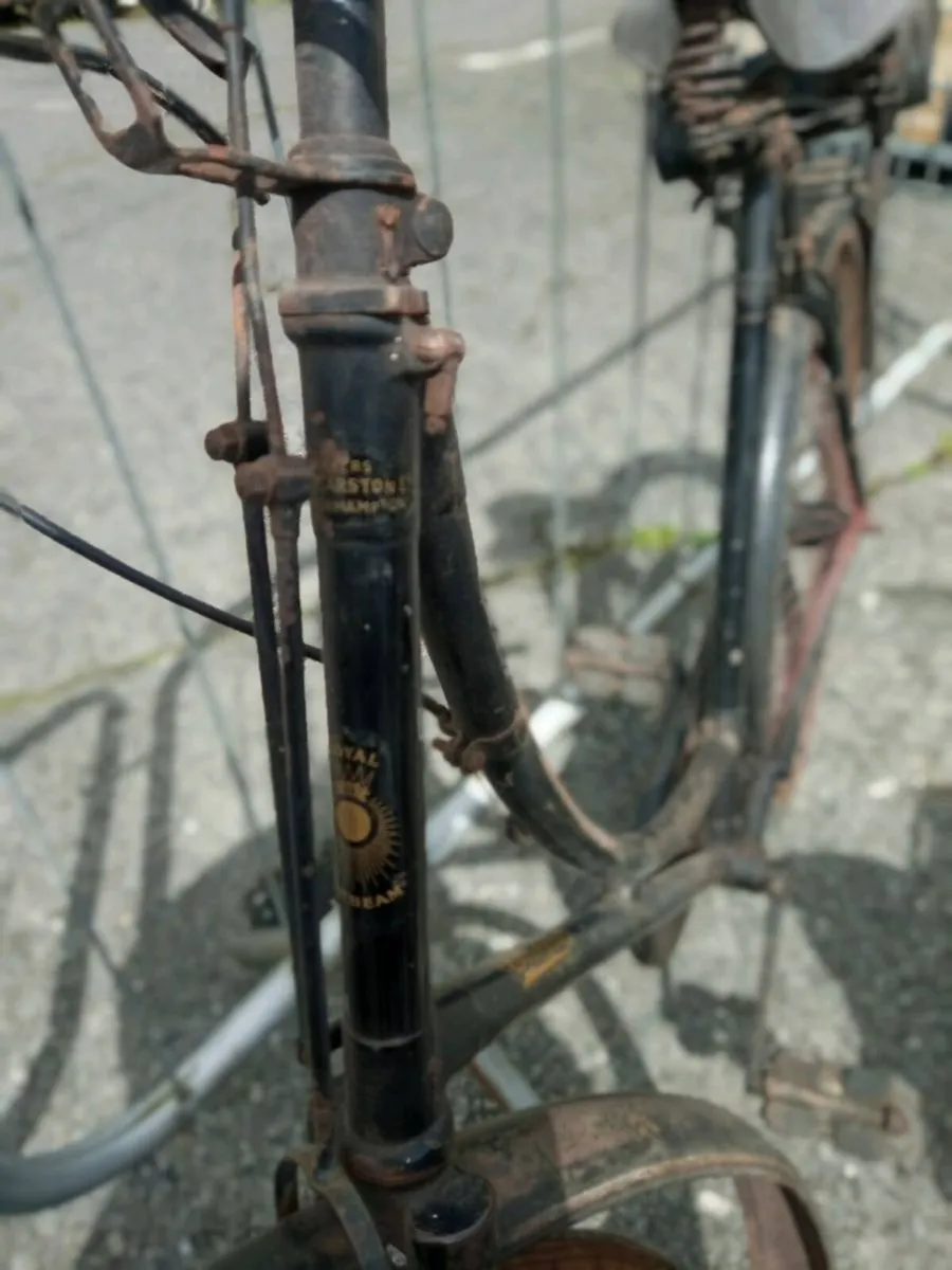 Proper period High Nellie bikes - Image 3