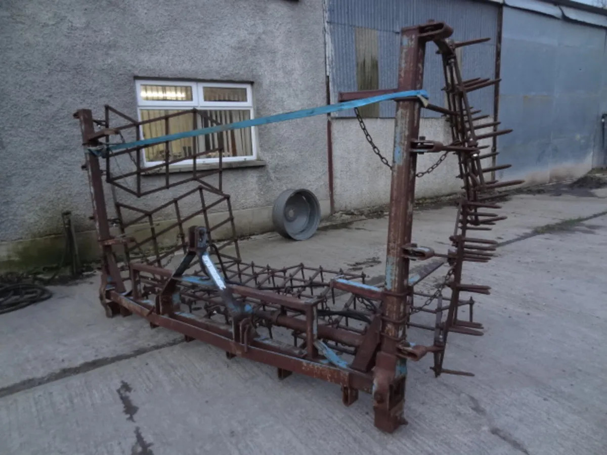 Parmiter Mounted Pin Harrow, Hydraulic Folding - Image 3