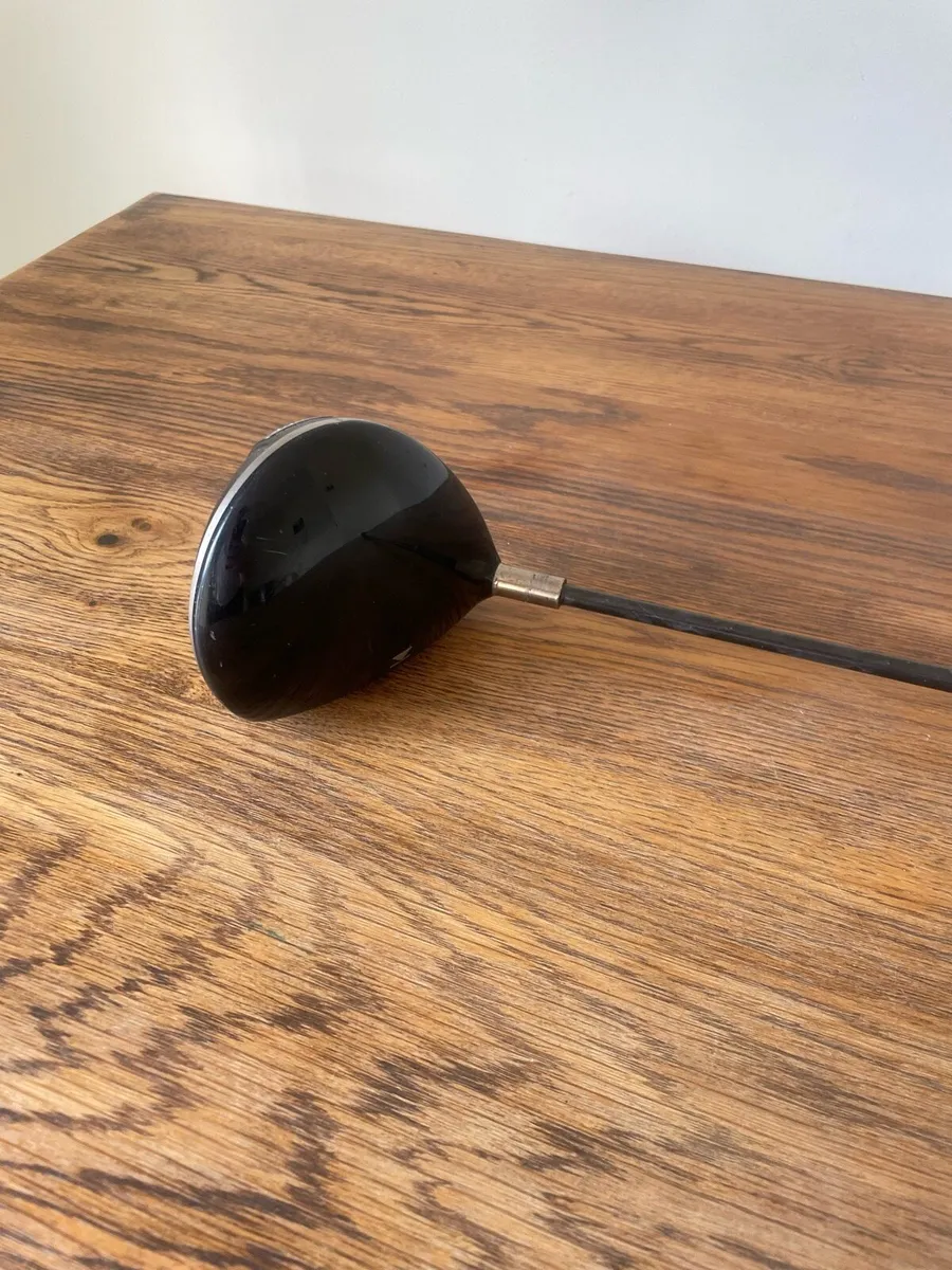 Titleist 907 D2 Driver  9.5 degree - Image 3