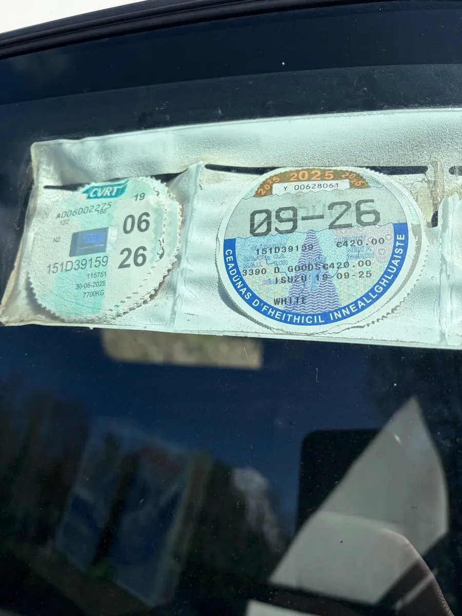 Isuzu npr85 Tax & Doe - Image 3