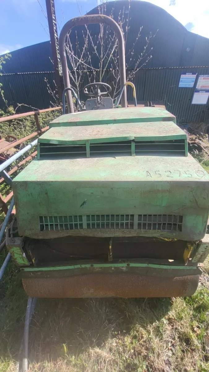 Bomag 120 roller - Image 3