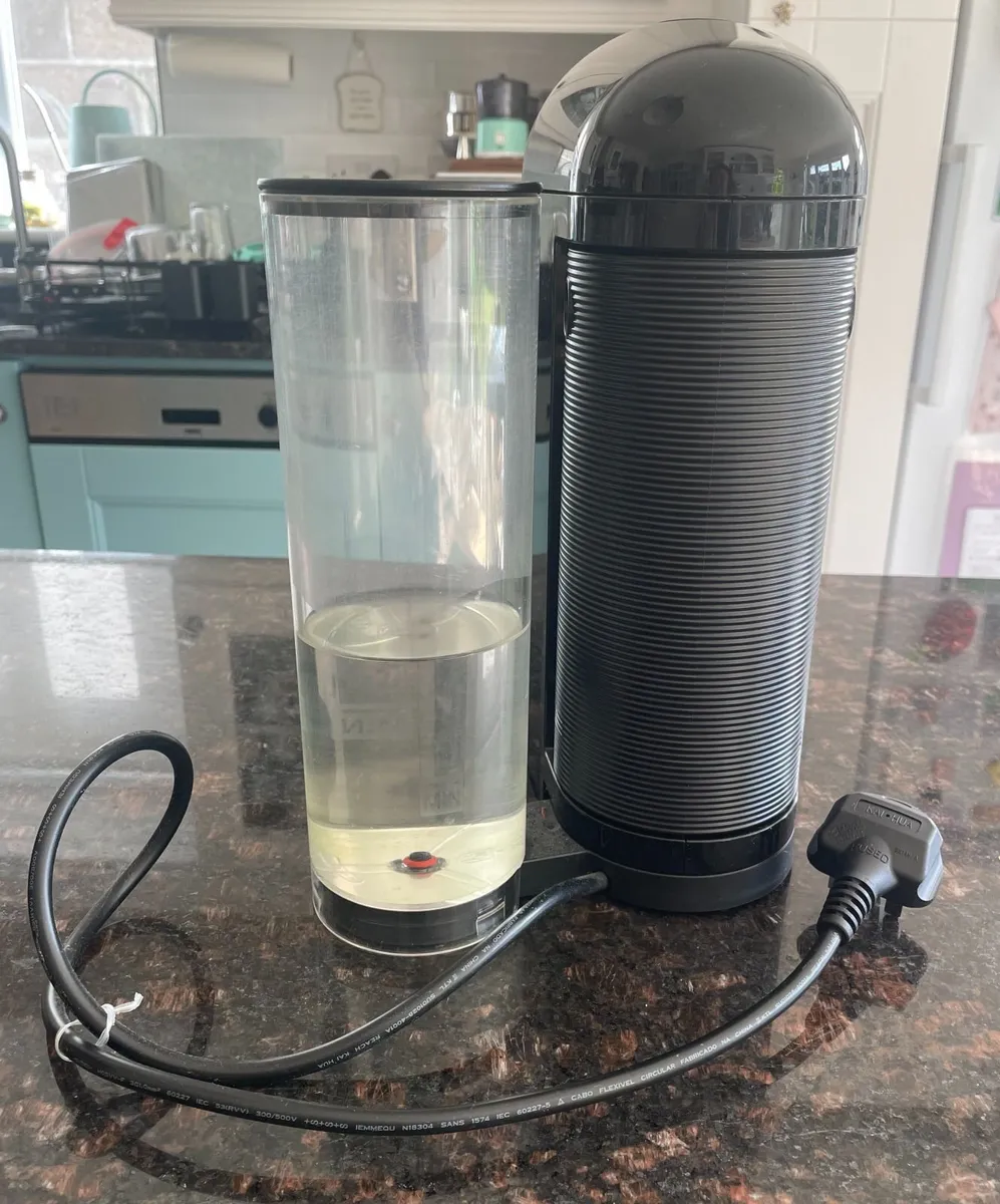 Nespresso VertuoPlus Coffee Machine - Image 3