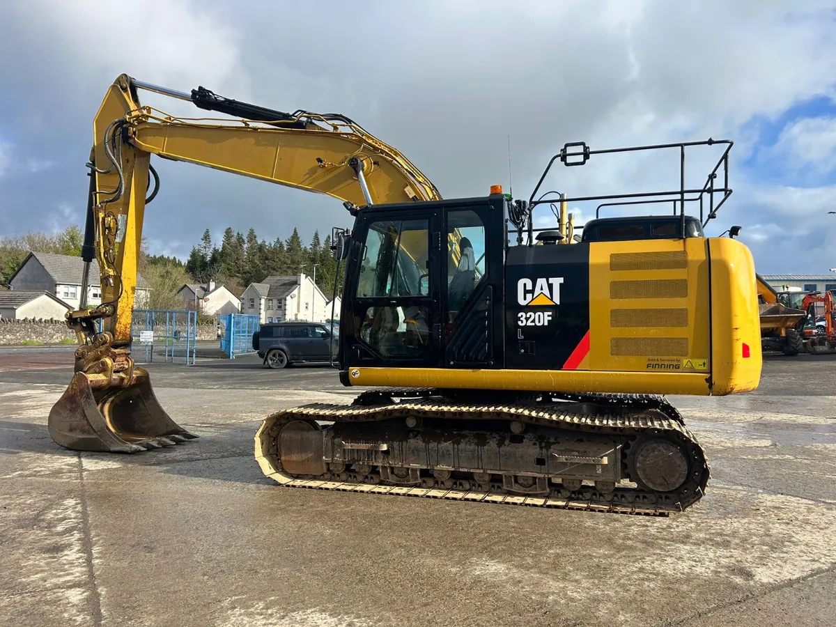 2018 Cat 320FL GPS Present - MULLANS - Image 3