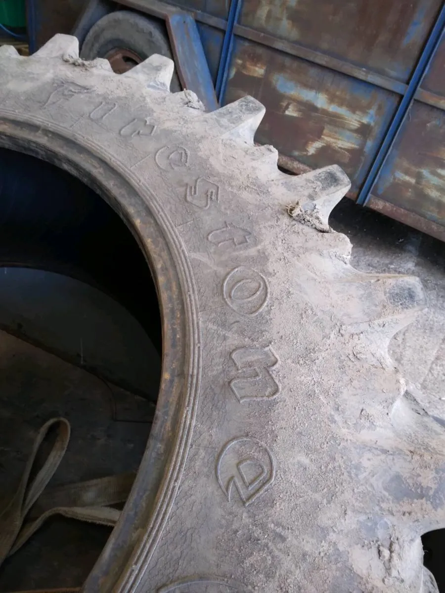 Tractor tyre - Image 2