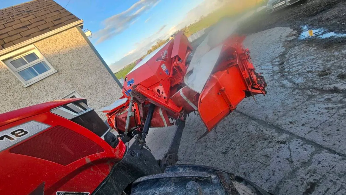 Kuhn Front Mower - Image 4