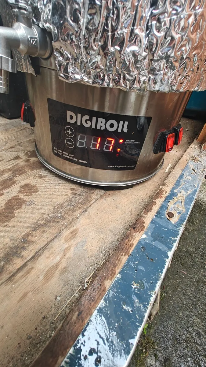 Home brew equipment - Image 2