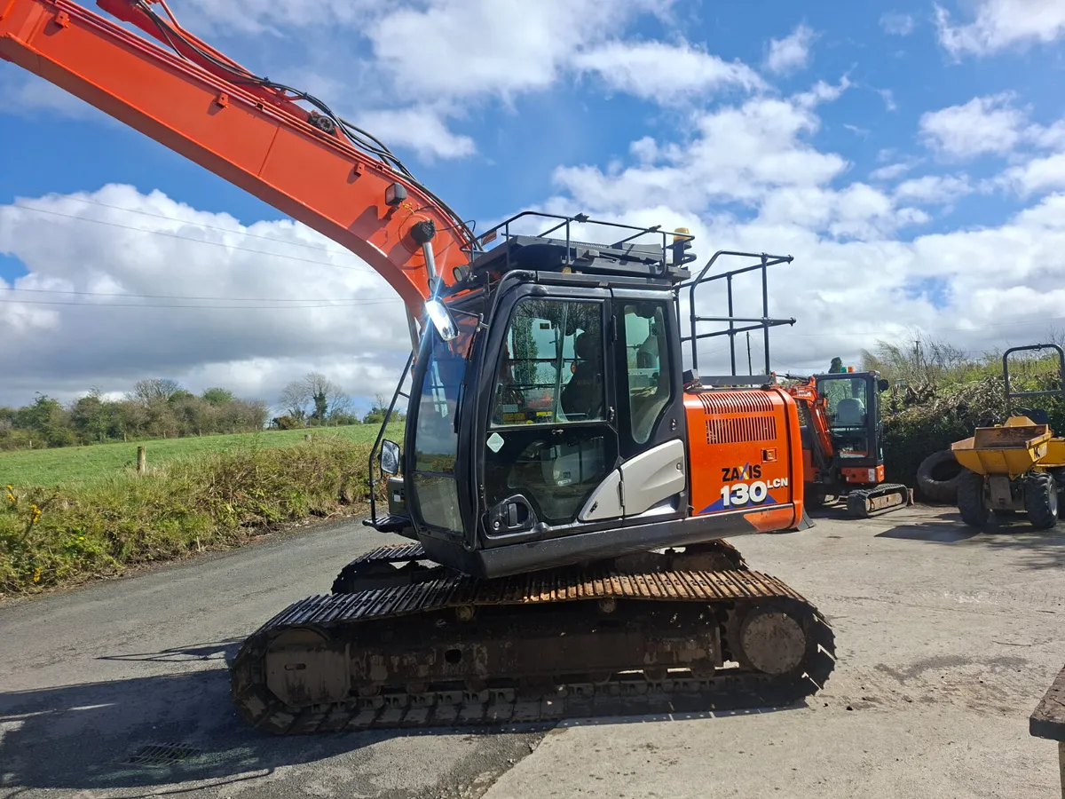2019 Hitachi 130.6 - Image 1