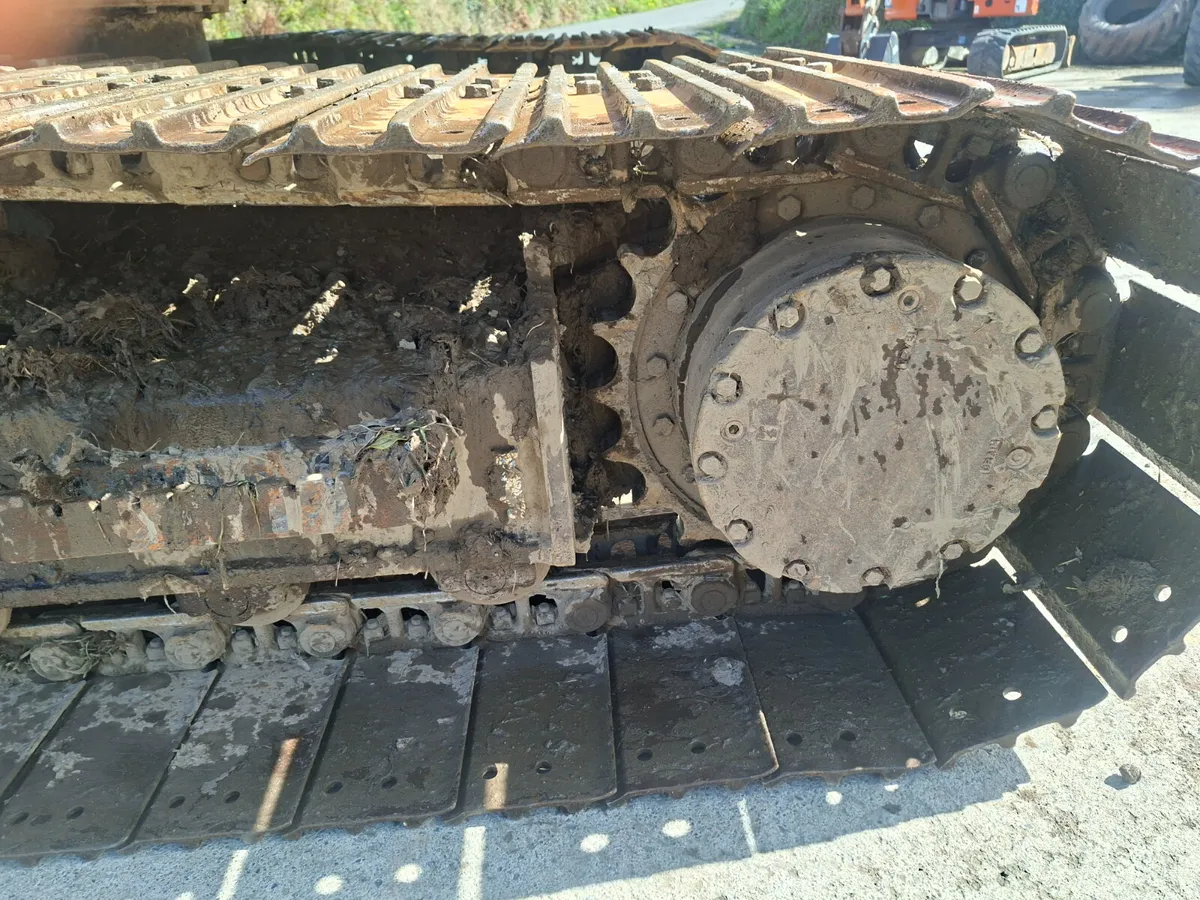 2019 Hitachi 130.6 - Image 3