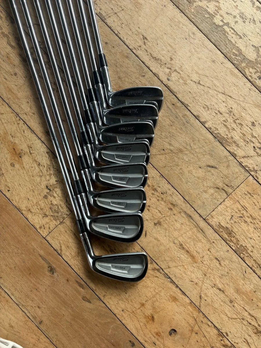 Titleist 735.CM irons 3-PW - Image 3