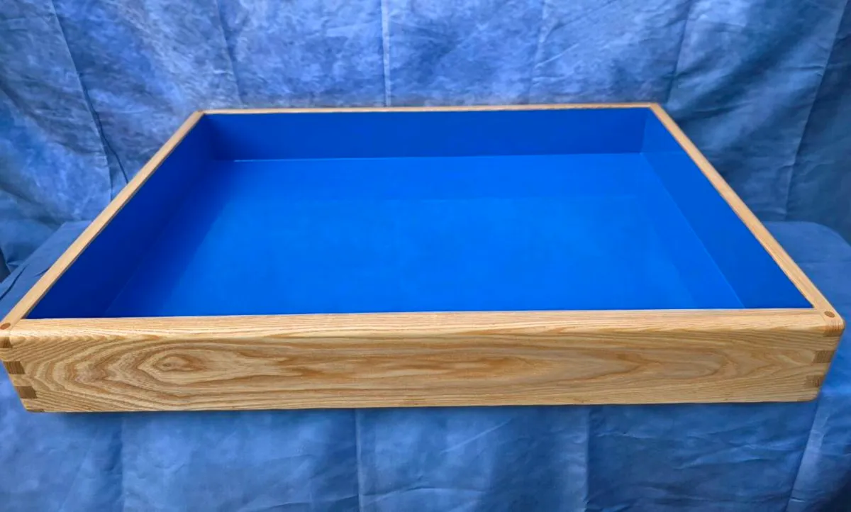 Handcrafted wooden tray+lid/ Hardwood - Image 1