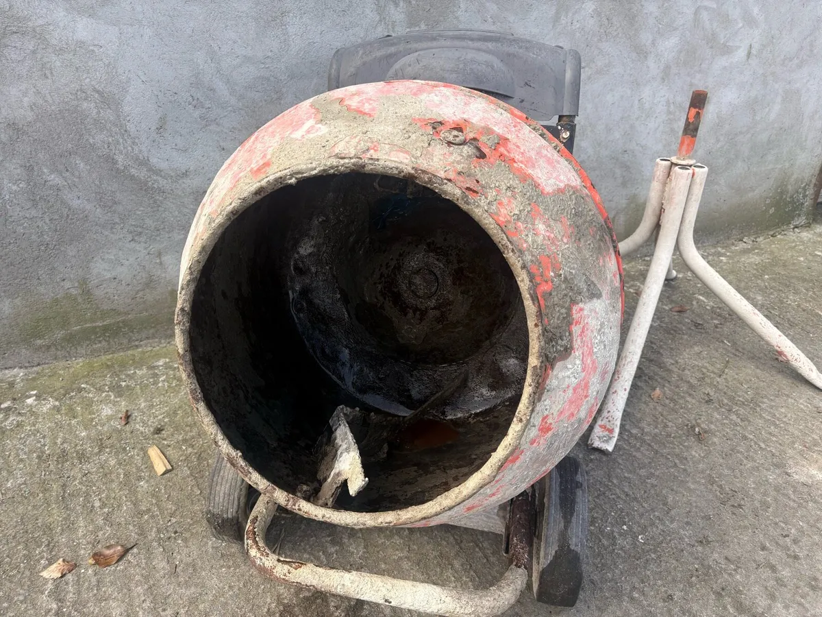 Lifan Petrol Cement Mixer 2.5HP - Image 3