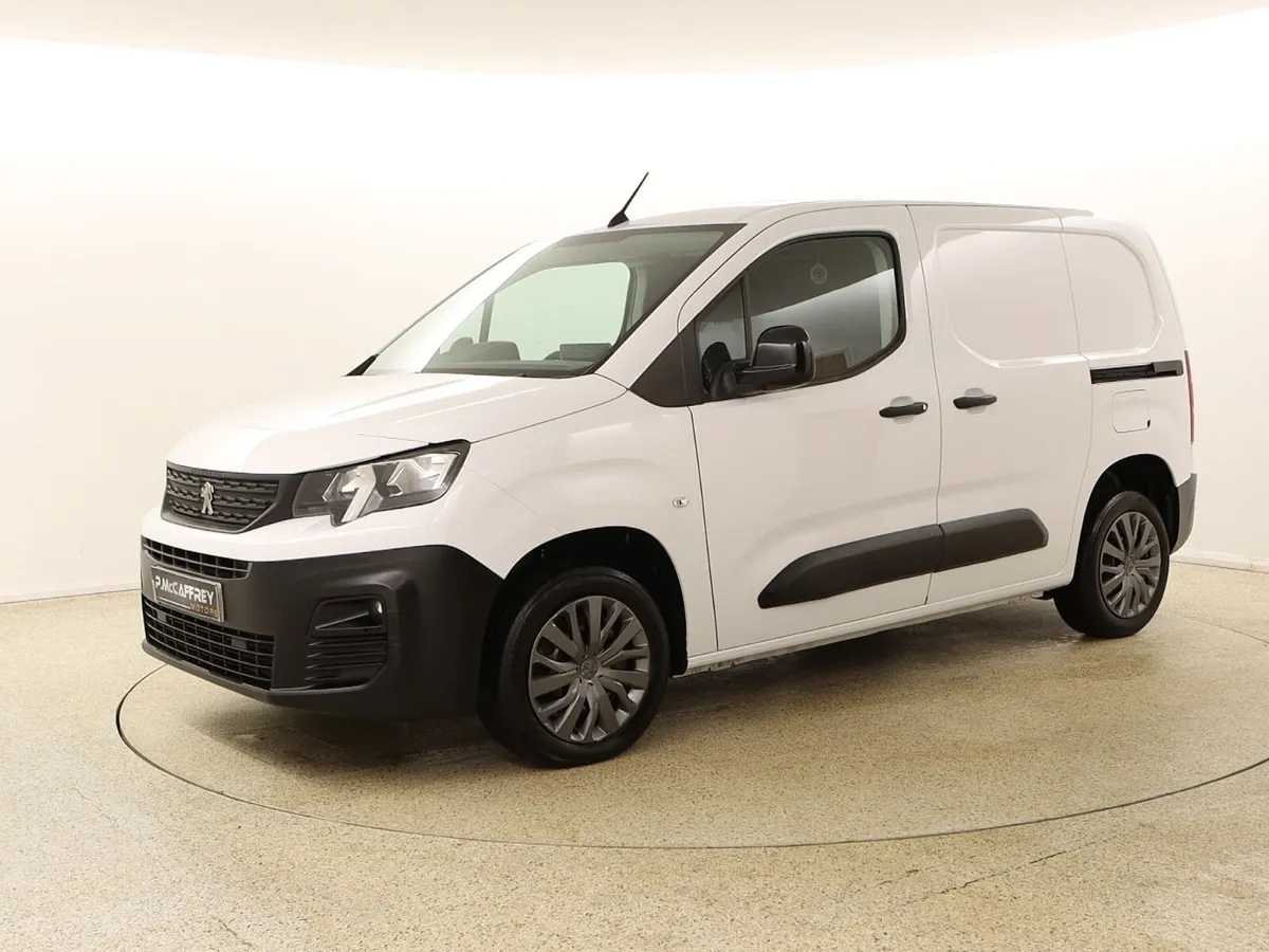 2022 Peugeot Partner 1.5 HDI Professional 3 seater - Image 3