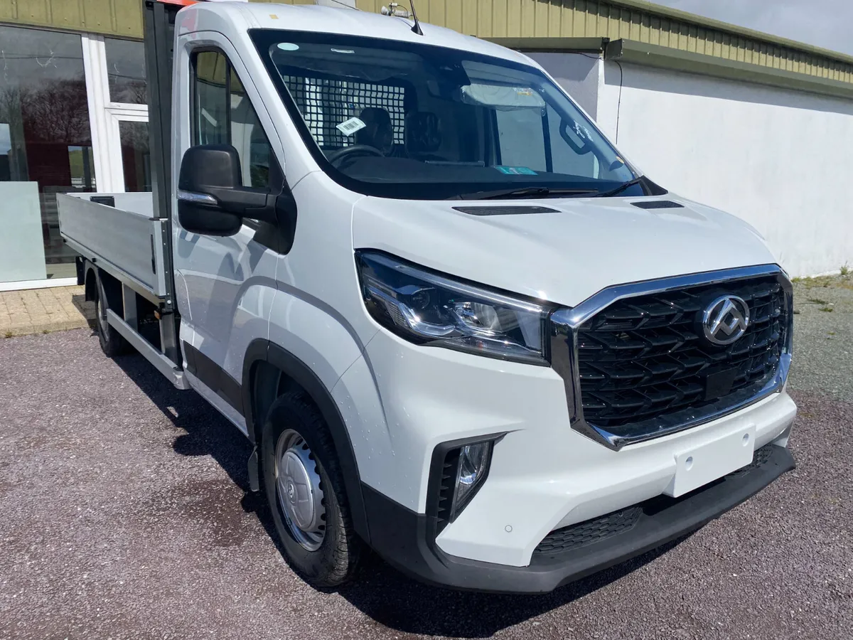 2026 MAXUS DELIVER 9 FLATBED - Image 1