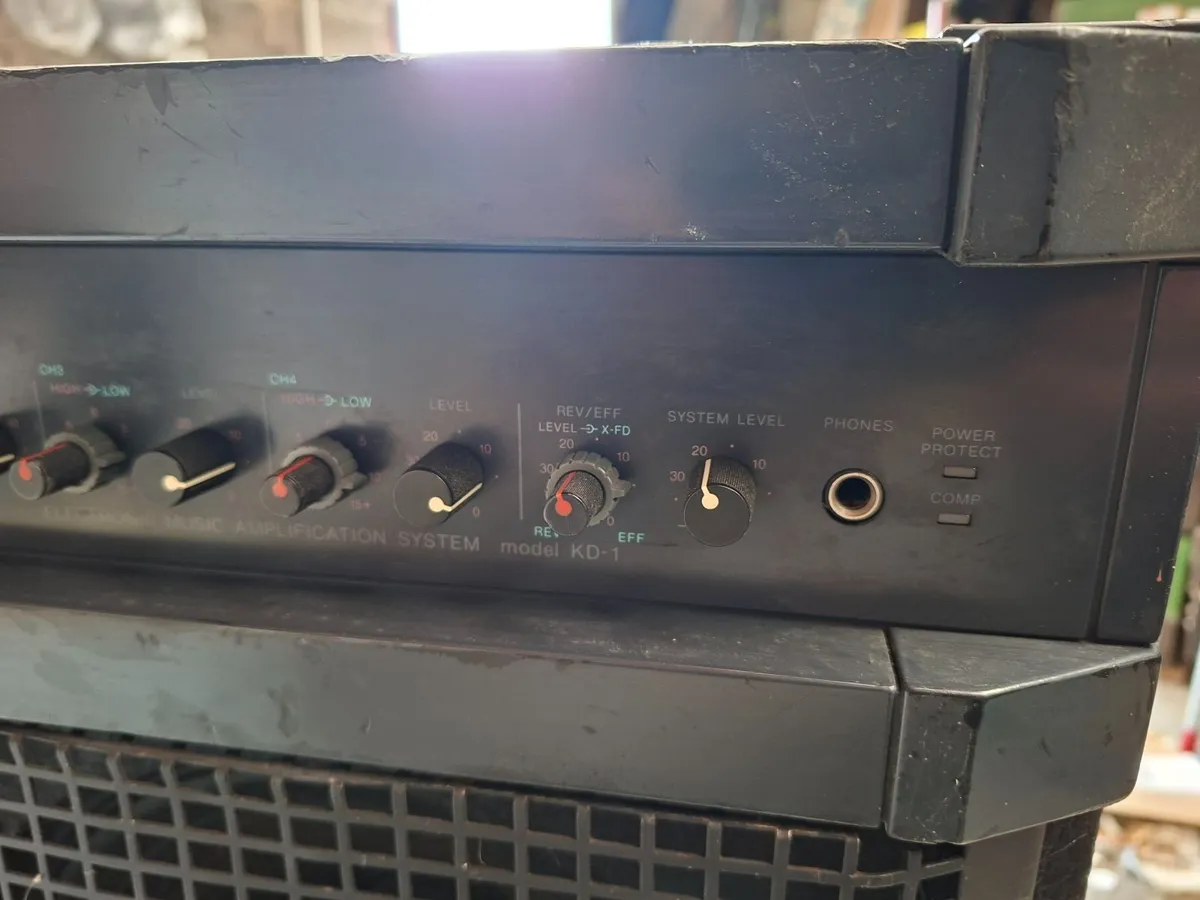 50 Watt Combo Amplifier - Image 3