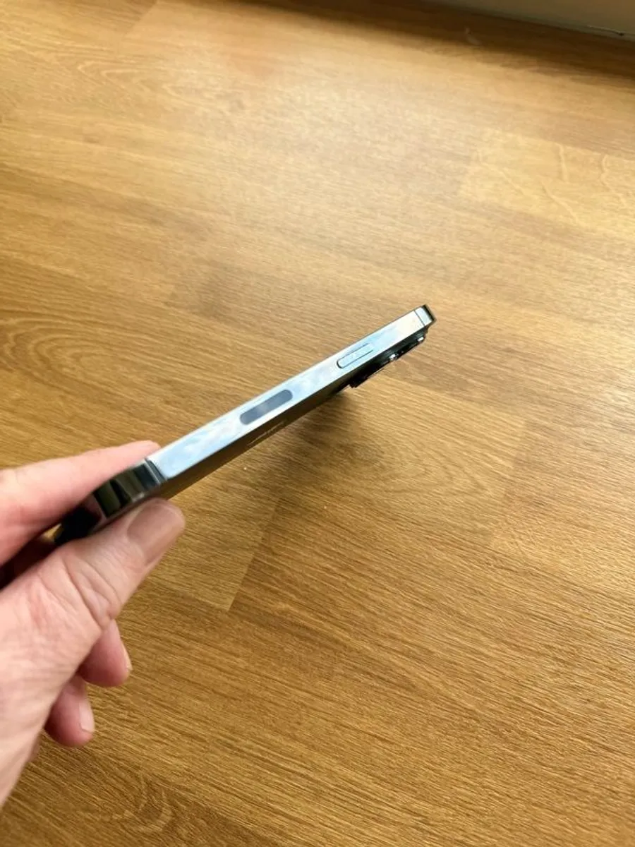 iPhone 13pro - Image 4